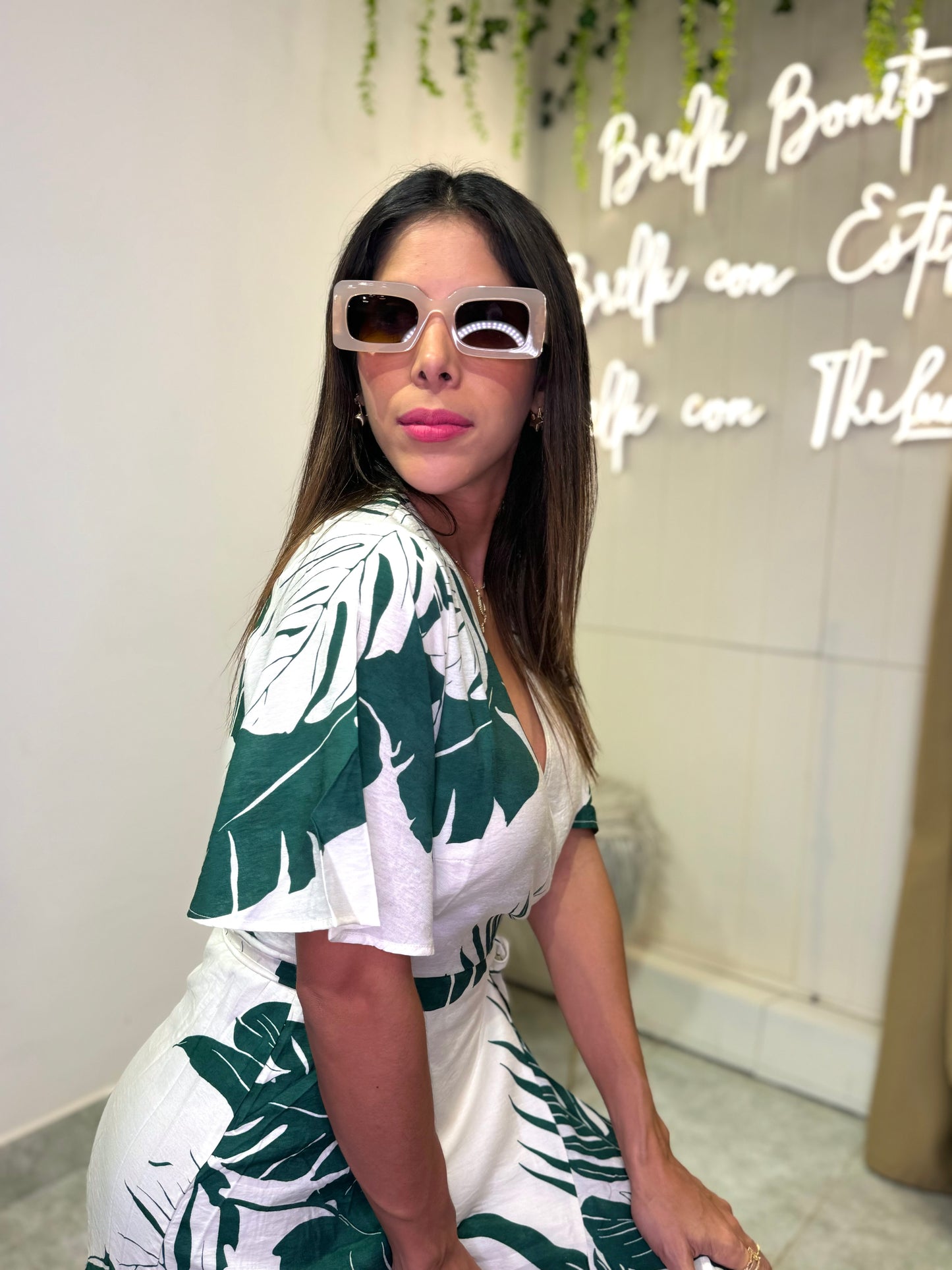 Vestido midi hojas