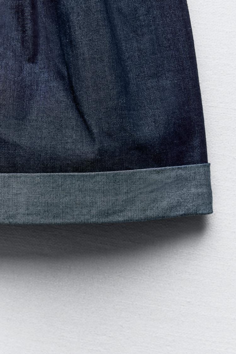 Short denim