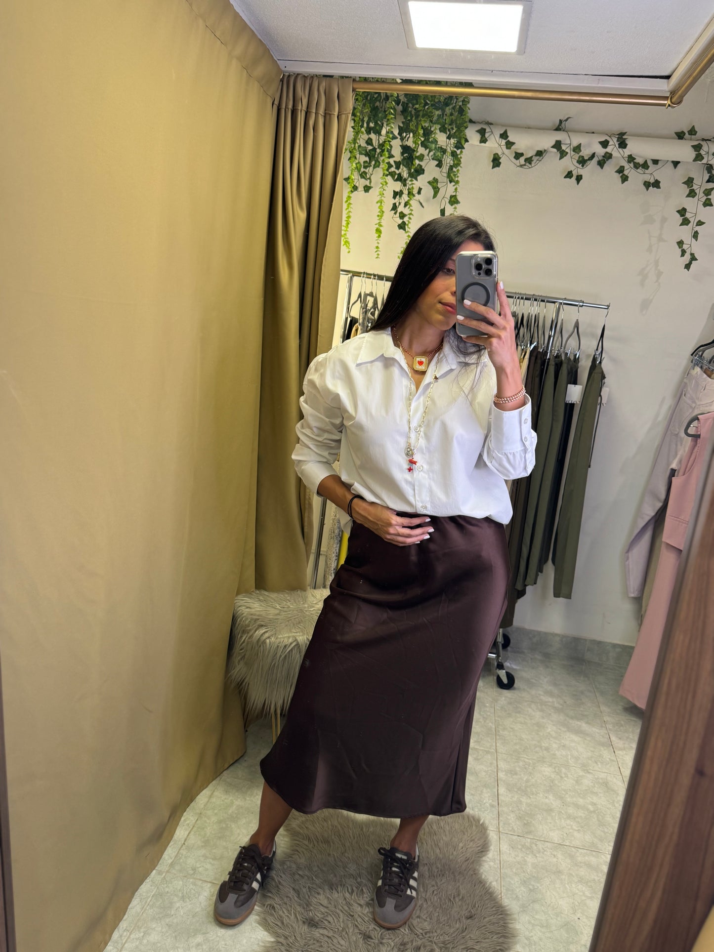 Falda Marron de seda
