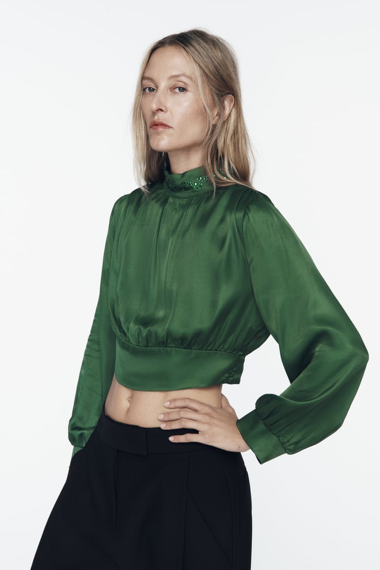 Blusa verde de seda manga larga