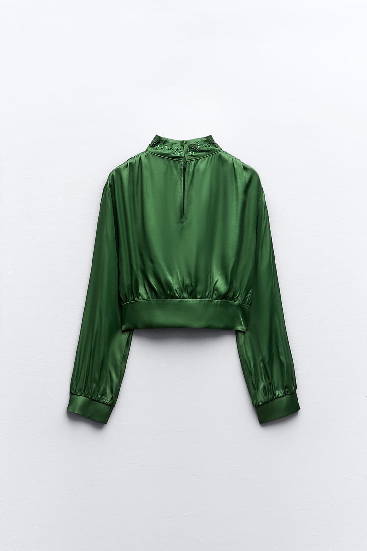 Blusa verde de seda manga larga